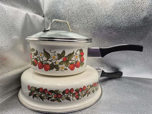 Retro Sheffield Strawberries n’ Cream Vintage